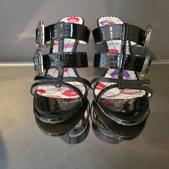 Betsey Johnson Black Heeled Sandals - Picture 2 of 4